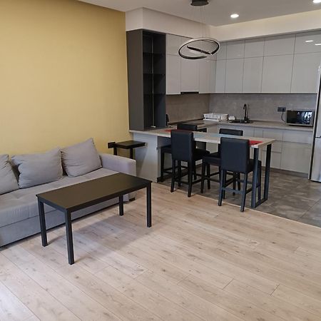 Rent Inn Yerevan On Koghbaci Street 외부 사진