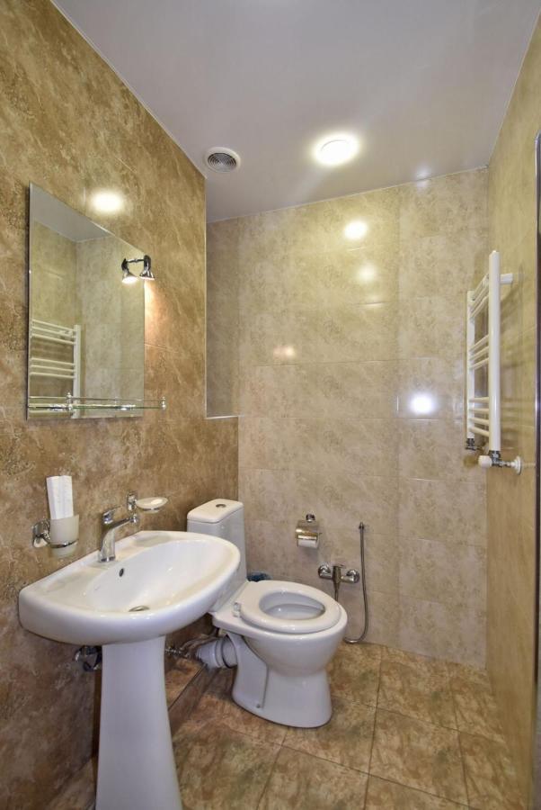 Rent Inn Yerevan On Koghbaci Street 외부 사진